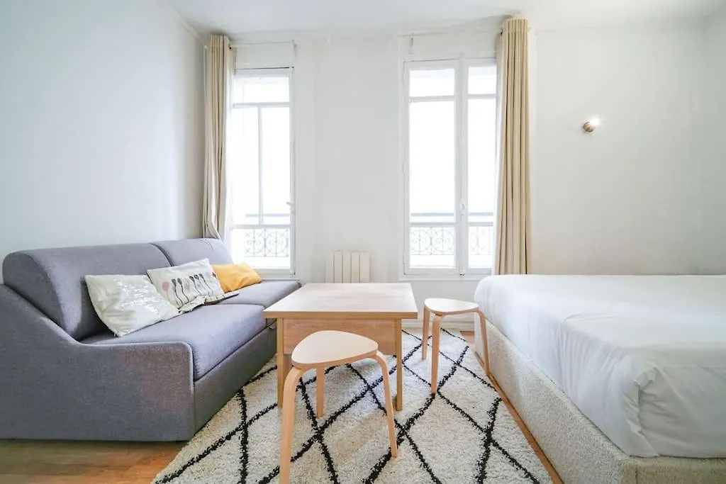 Studio Buttes-Chaumont - Hautpoul - V Apartment Paris