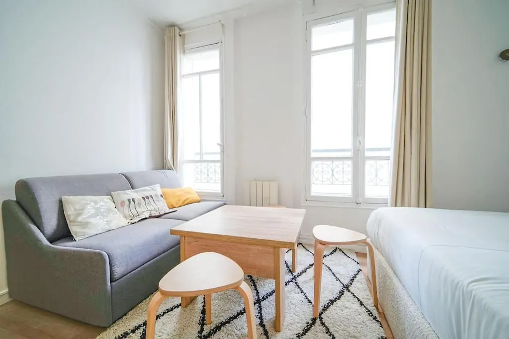 Studio Buttes-Chaumont - Hautpoul - V Apartment Paris
